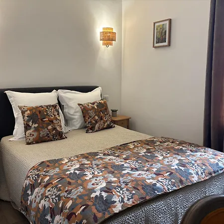 Hotel U Campanile Vivario (Corsica)