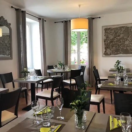 U Campanile Hotel